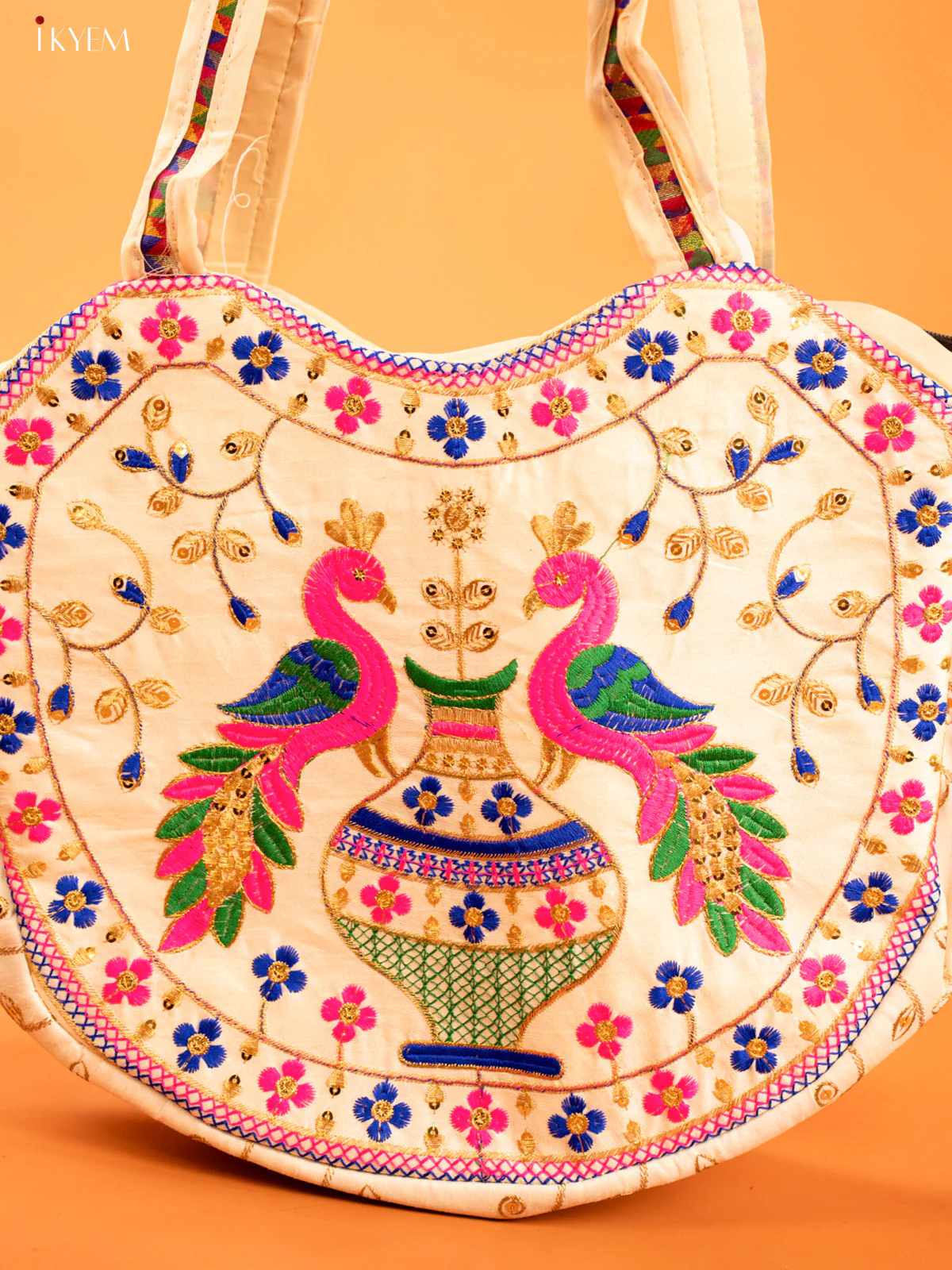Rajasthani Embroidered Work Peacock hand bag - Image 2