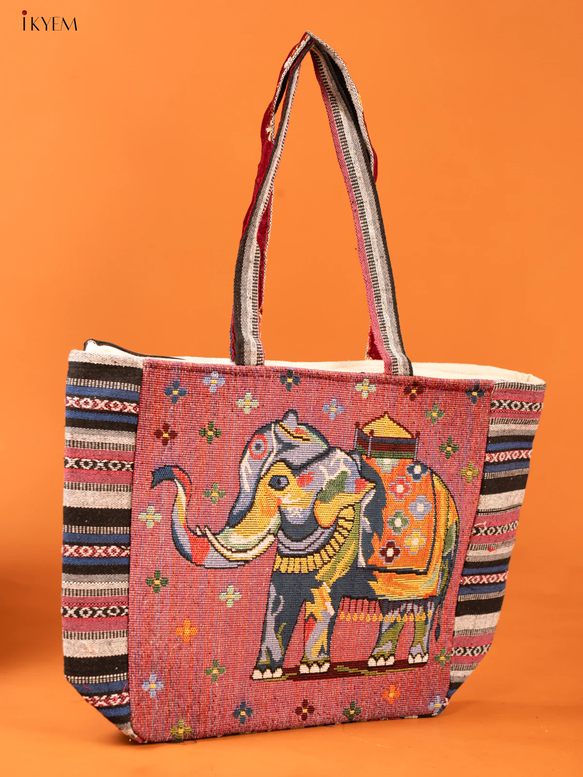 Cotton Zipper Closure tote bag - Elephant Big - Image 2