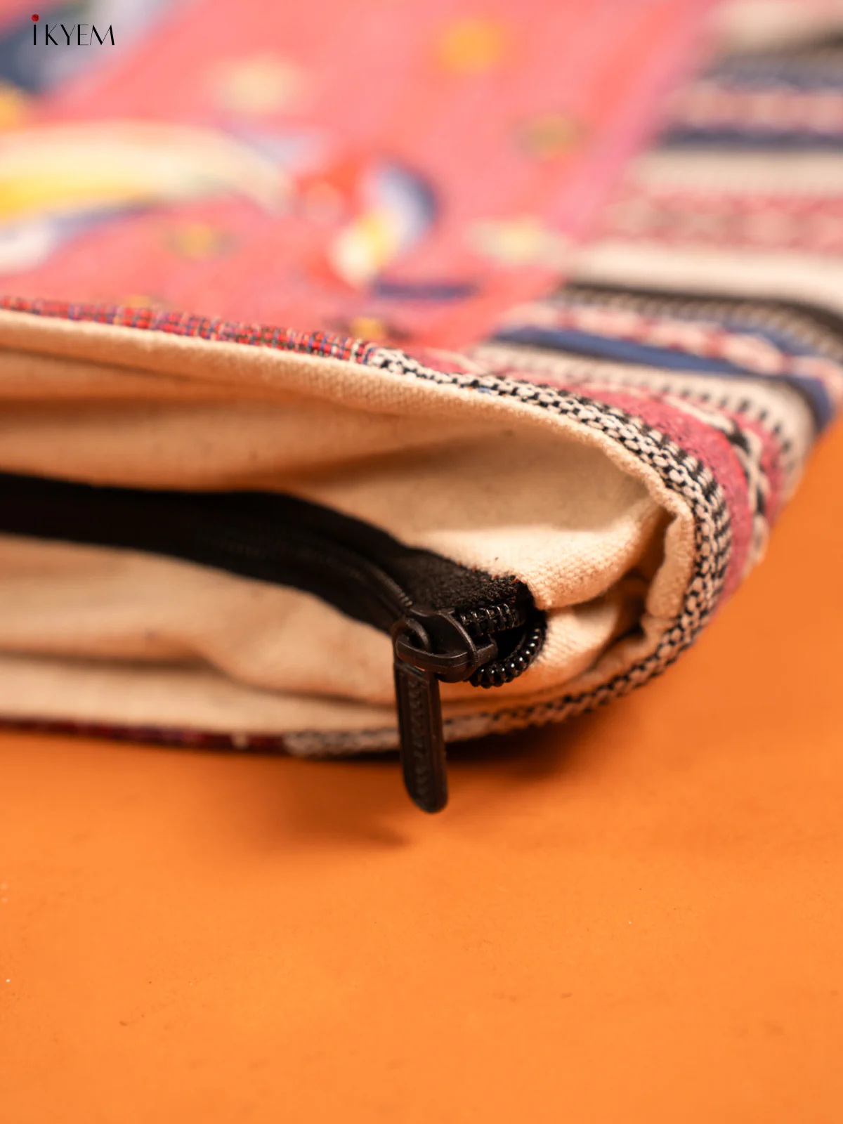 Cotton Zipper Closure tote bag - Elephant Big - Image 3