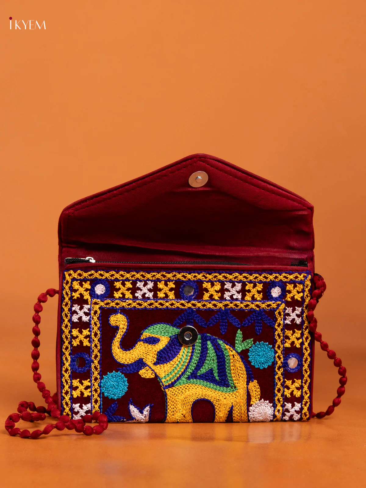 Embroidered rajasthani Multi color Sling bag - Image 3