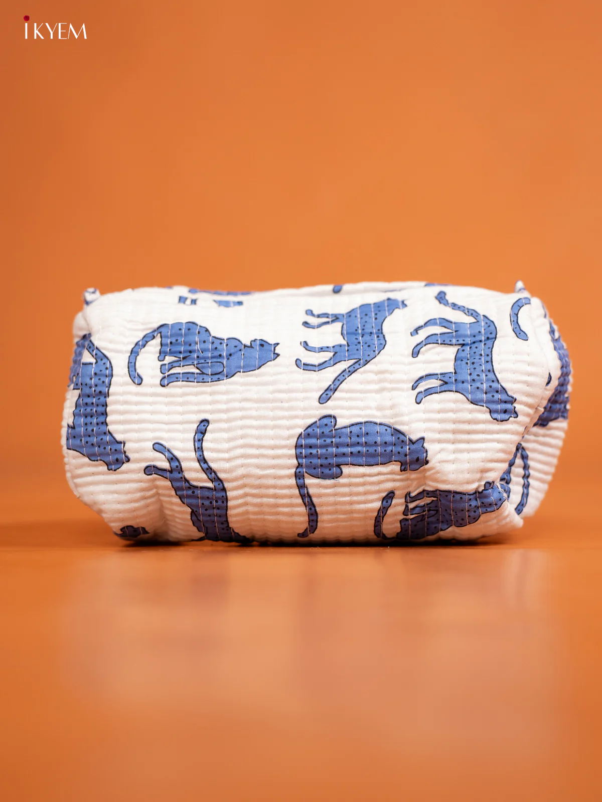 Cotton printed Pouch - Set of 3 - White with Blue - KD26307 - Image 3