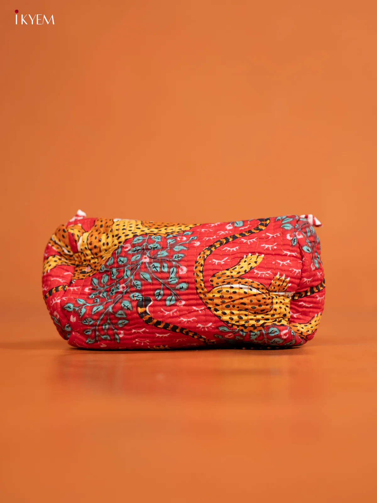 Cotton printed Pouch - Set of 3 - Red - KD26321 - Image 4