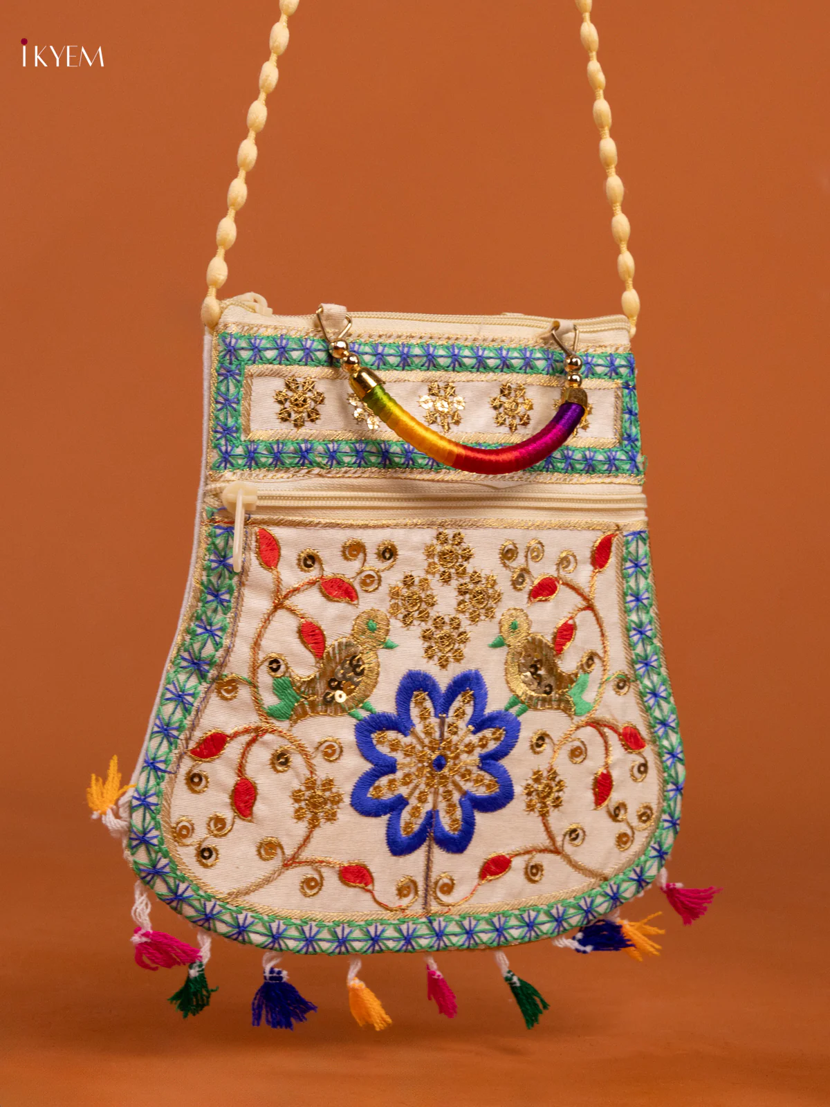 Embrodery rajasthani jaipuri Sling and handbag - Image 2