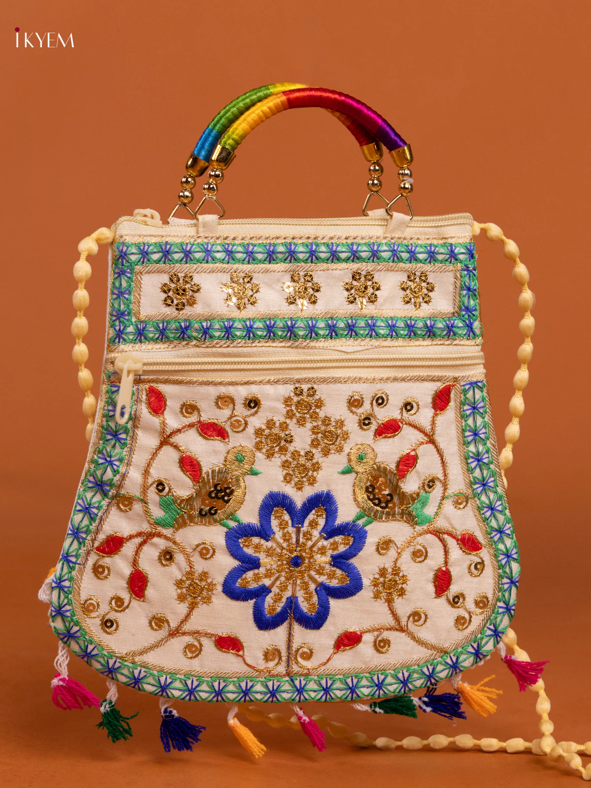 Embrodery rajasthani jaipuri Sling and handbag - Image 3