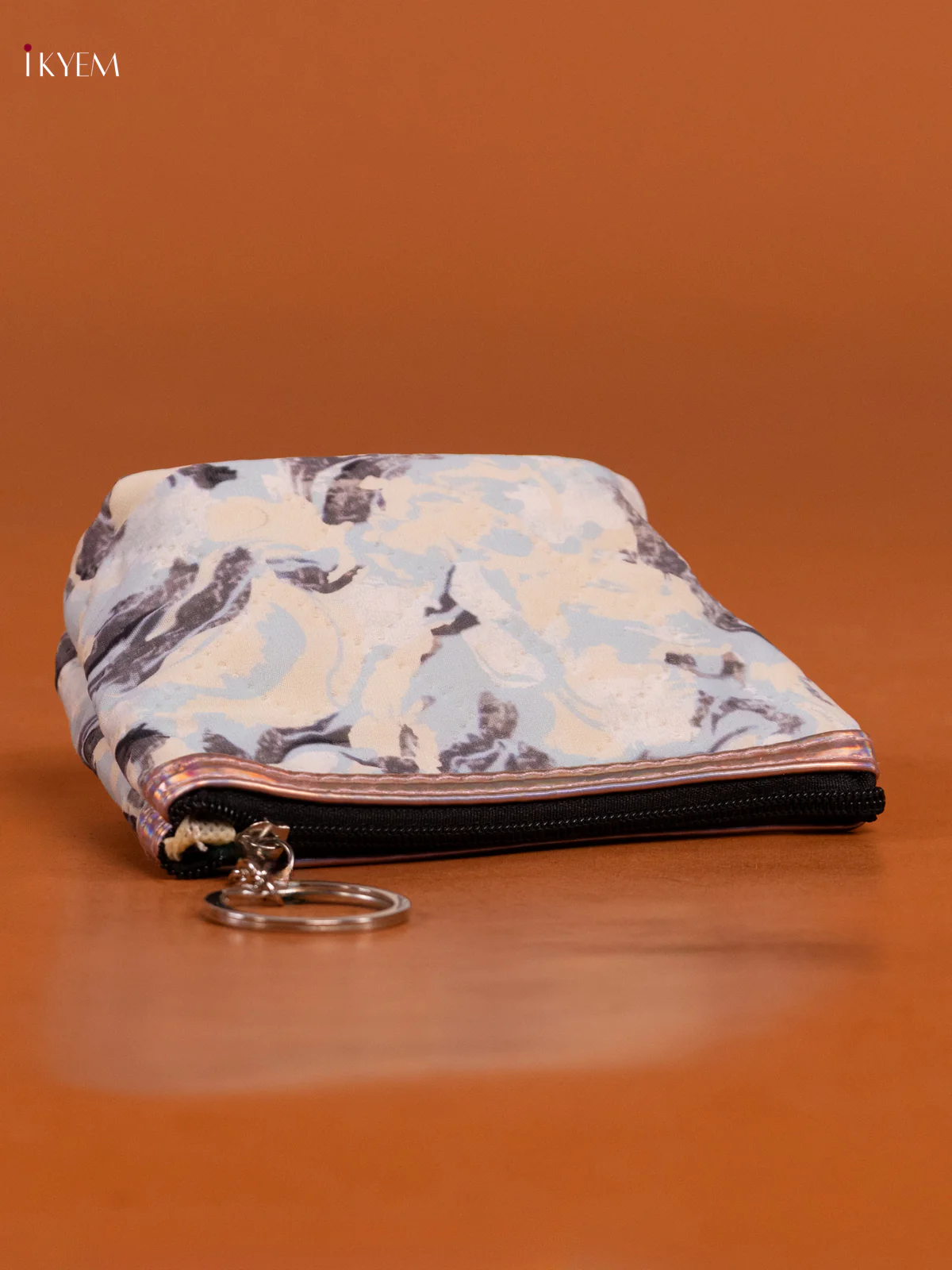 Floral Printed Small Coin Pouch with 1 Compartments - Grey - KD26563 - Image 3