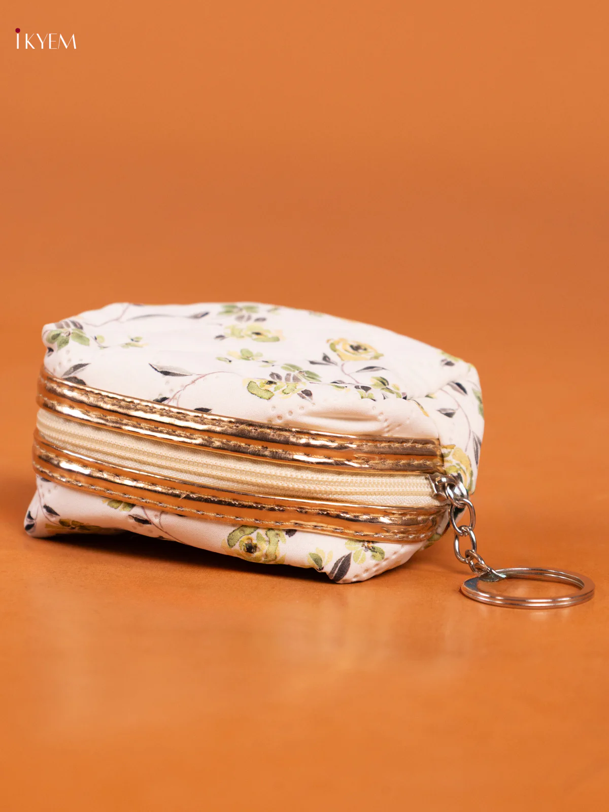 Floral Printed Small Coin Pouch with 2 Compartments - White - KD26575 - Image 3