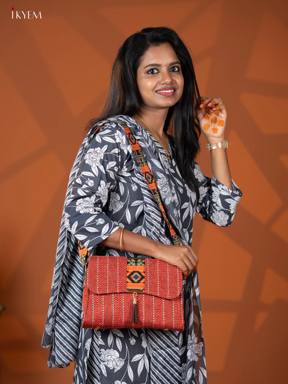 Jacquard Geometric Printed Sling Bag - Orange - KD26591