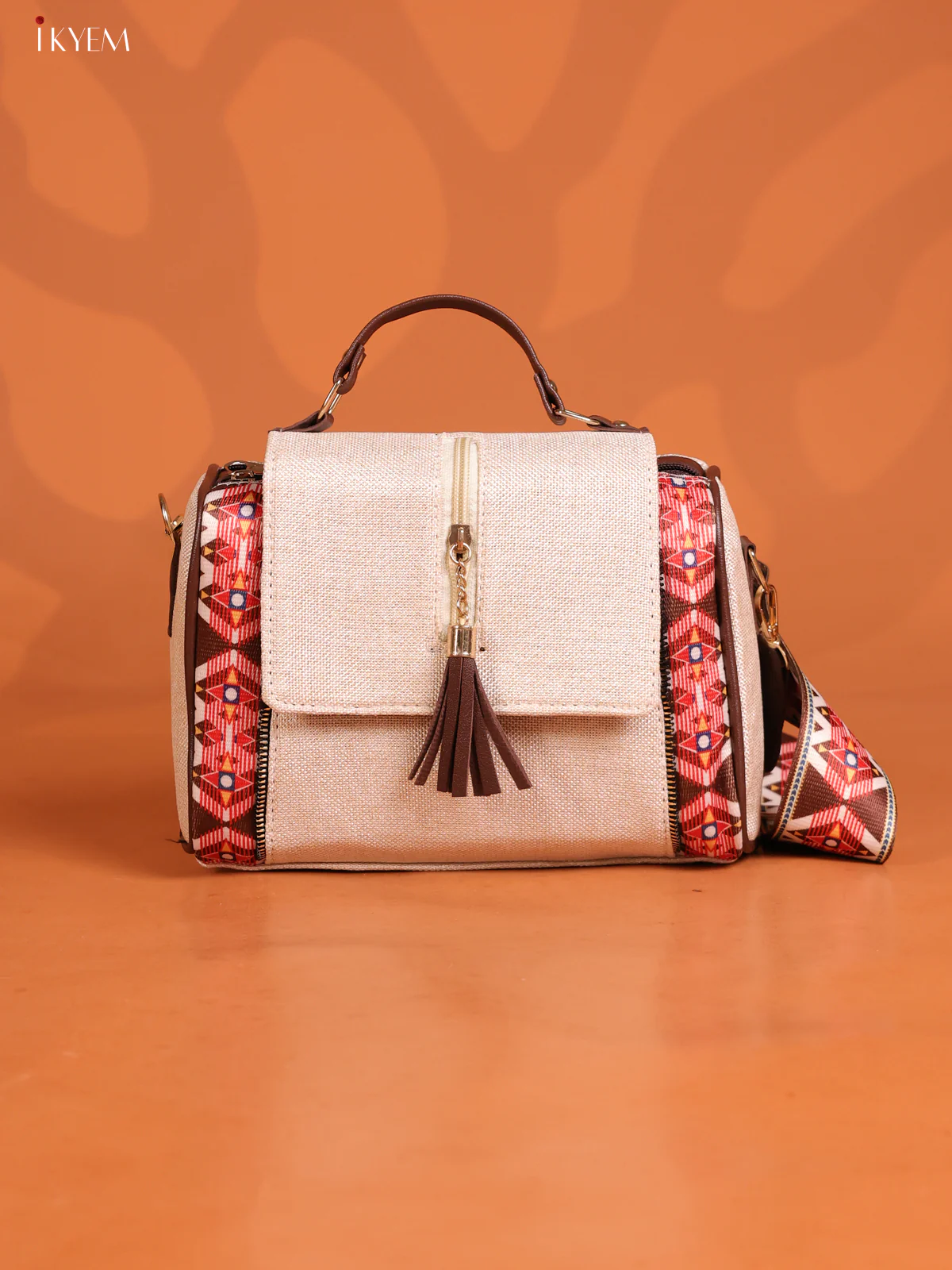 Jacquard Geometric Patten sling Bag with 3 Compartments -White with Red - KD26616