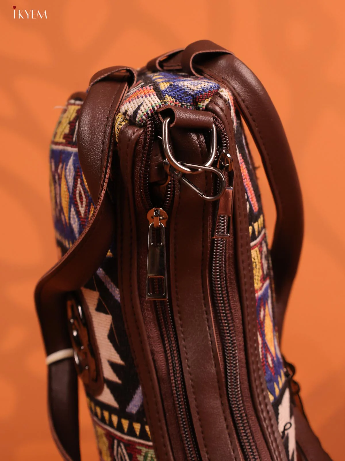 Jacquard Geometric Leather Handle Handbag with 3 Compartments - Multicolour - KD26669 - Image 5