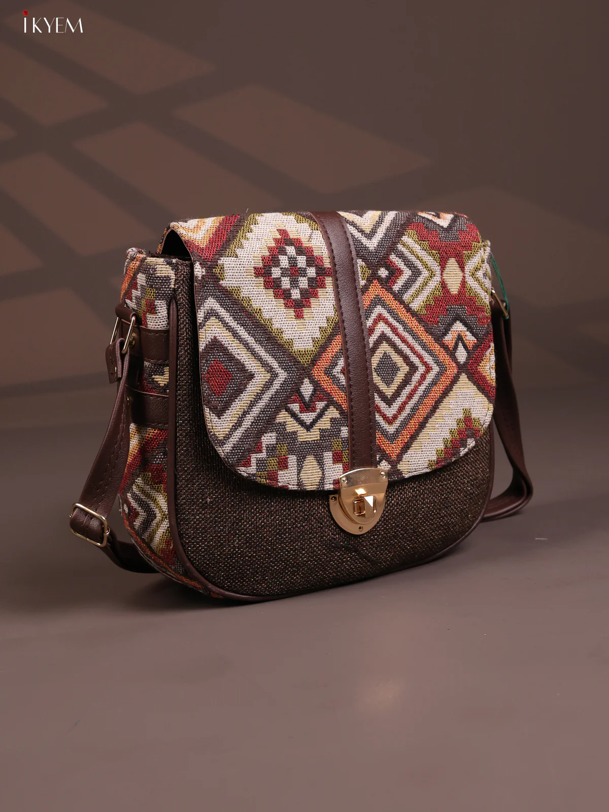 Jacquard geometric Gusset & Flap Leather sling bag with 3 Compartments - Coffee Brown - KD26692 - Image 2
