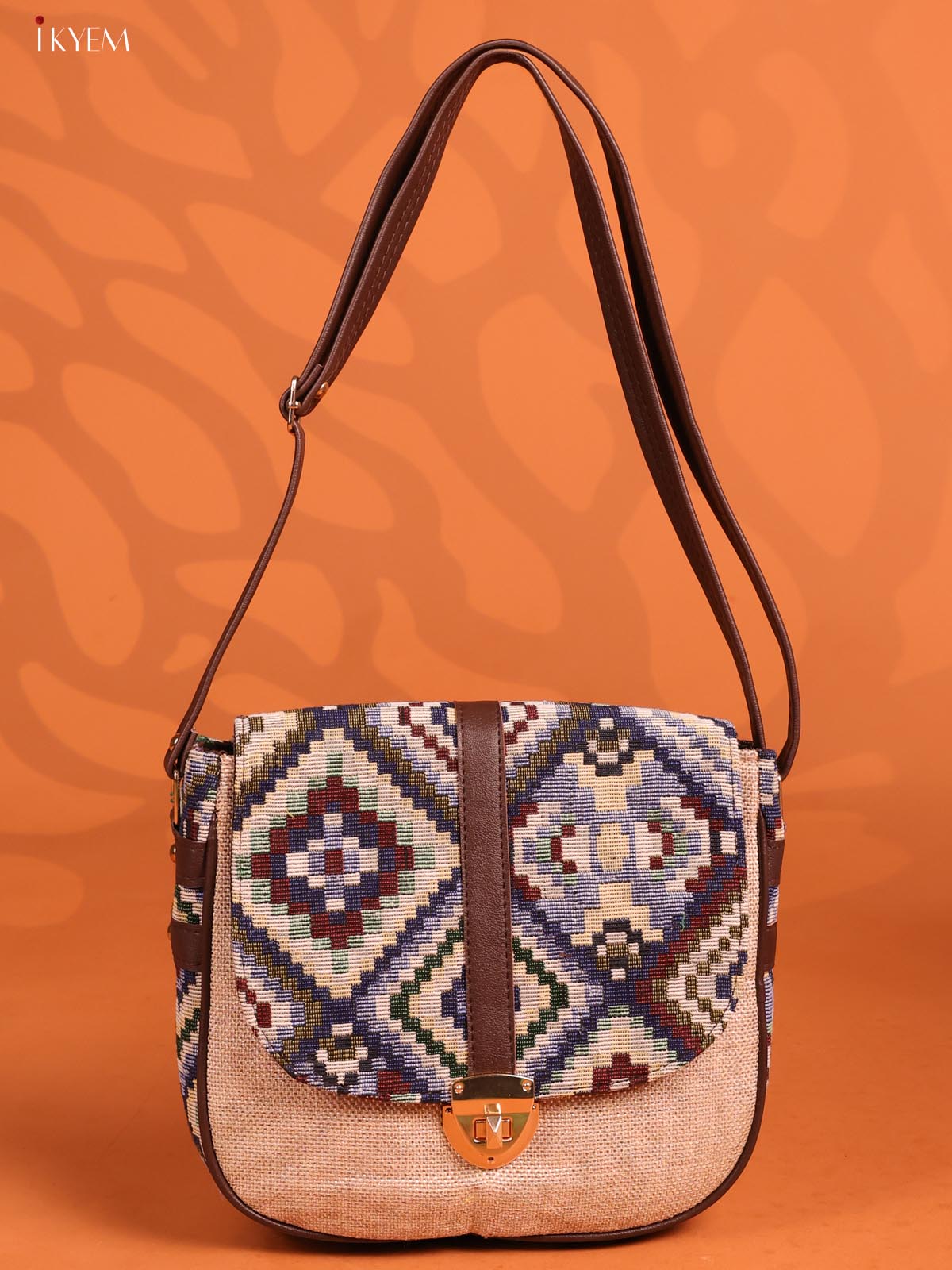 Jacquard Ikat Gusset & Flap Leather sling bag with 3 Compartments - Cream - KD26694 - Image 4