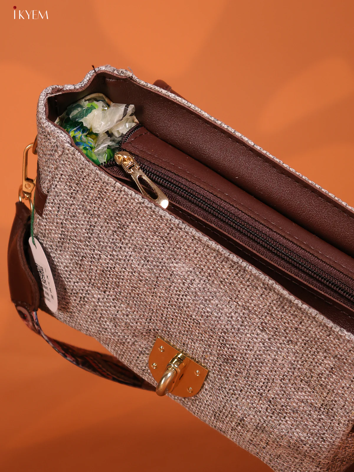 Jacquard Gusset & Flap Printed Sling bag with 2 Compartments - Grey - KD26845 - Image 3