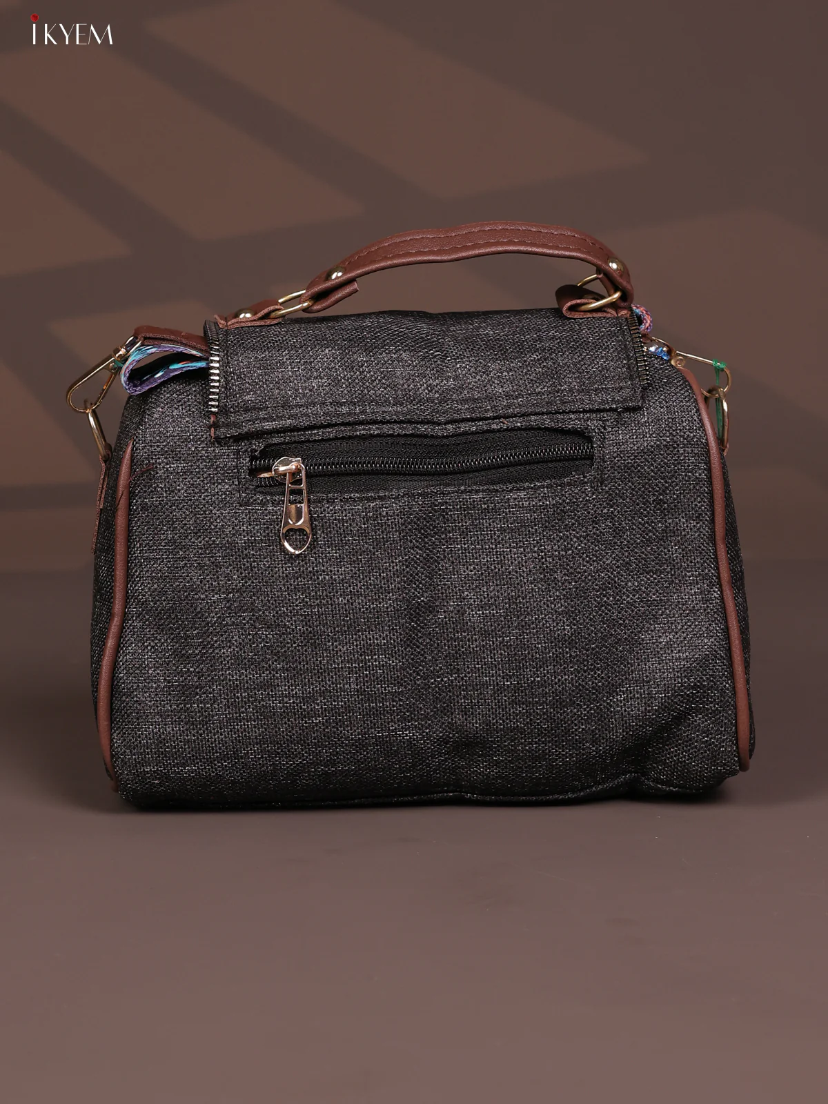 Jacquard Gusset & Flap Printed Sling bag with 4 Compartments - Black -KD26849 - Image 3