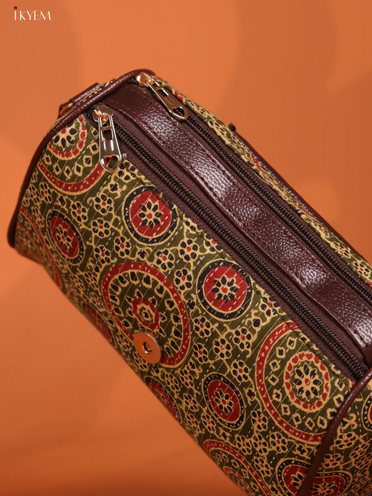Jacquard Ajrakh Printed Leather Sling bag 3 Compartments - Green -KD26879 - Image 3
