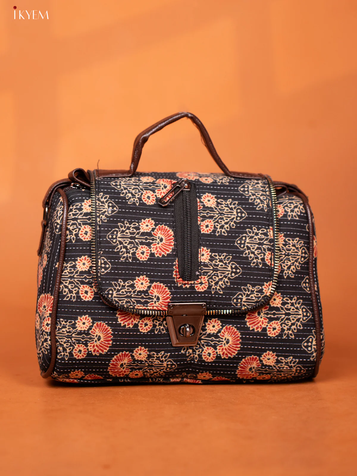 Floral Printed Leather Sling bag with Gusset & Flap - Black - KD26938