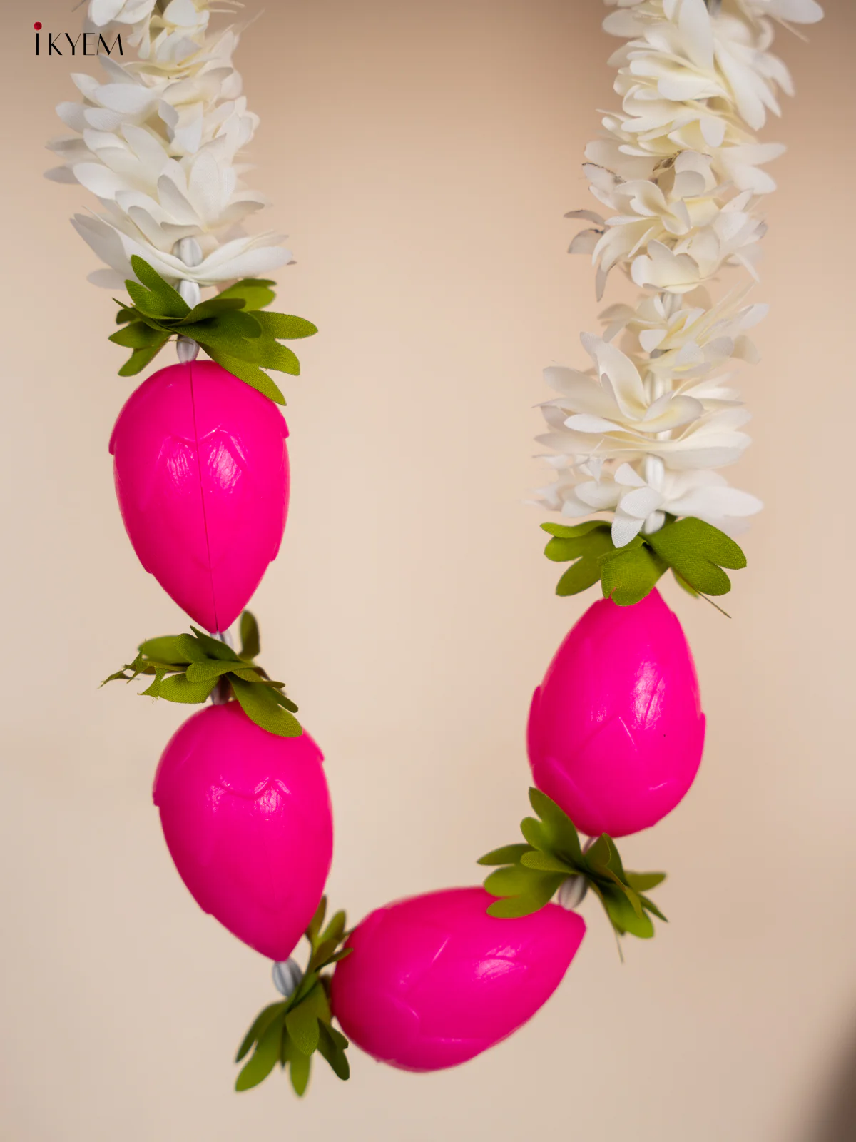 Artificial Hanging Thoranam - White with pink - KD30114 - Image 3