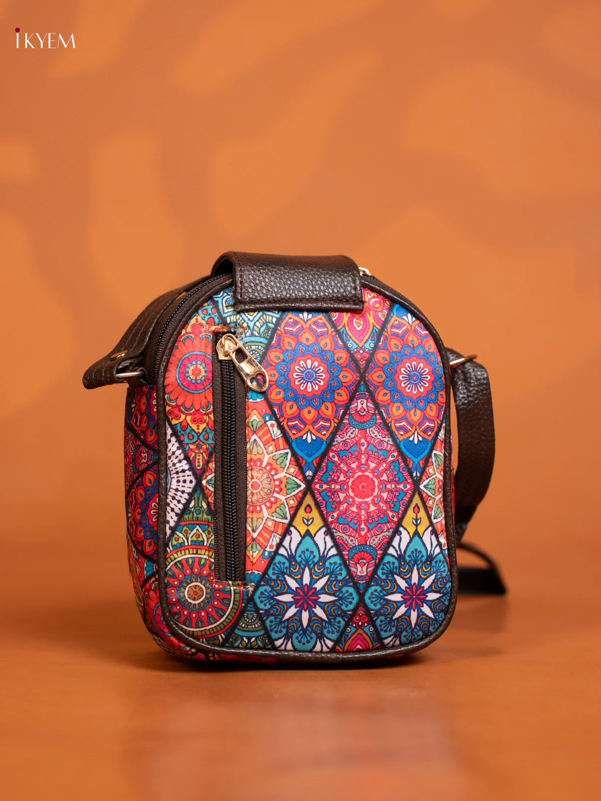 SLING BAG WHITE WITH - MULTICOLOUR - Image 3