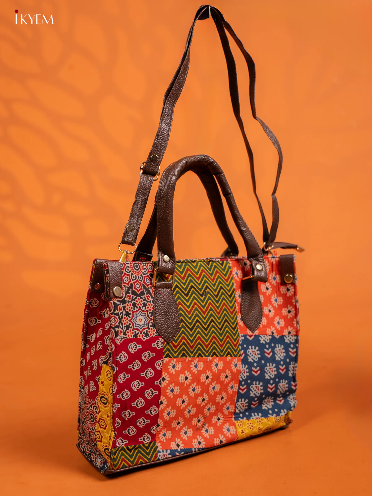 Rajasthan Patchwork Printed Shoulder bag - KE16151 - Image 3