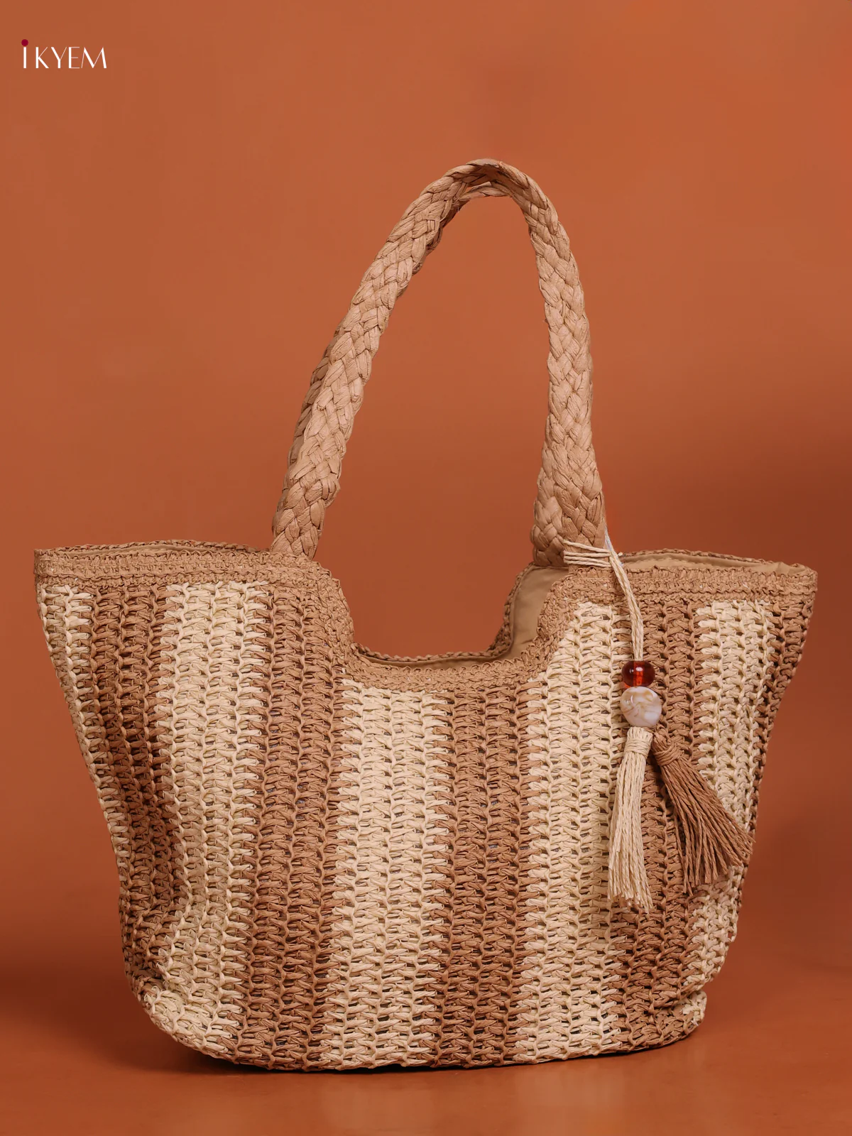 Thatch Beach Hand  Bag Sandal
