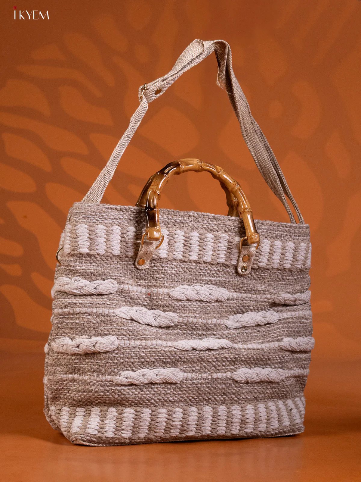 Jacquard woven rugs Shoudler Bag -  Grey - KE16251 - Image 3