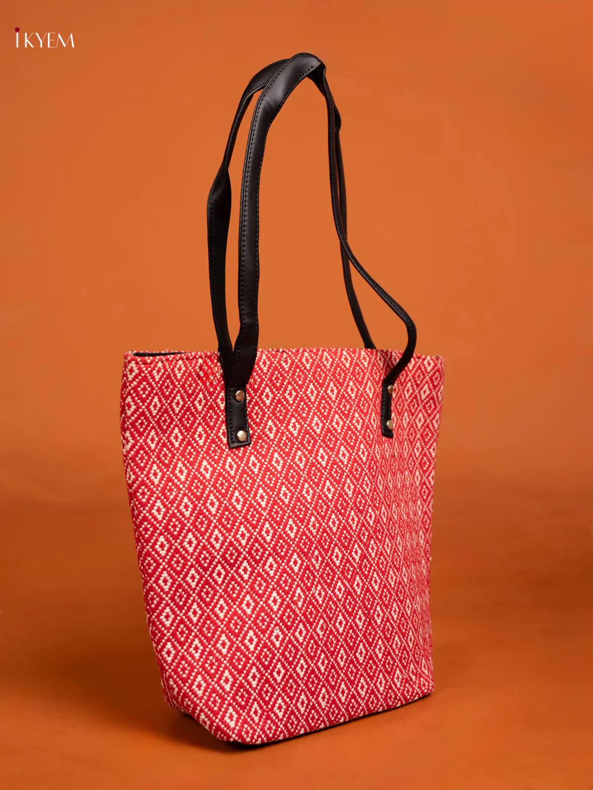 Jute Floral Design Handbag & Leather Sling with1 Compartment & 1 Coin pouch - Purple - KE16346 - Image 7