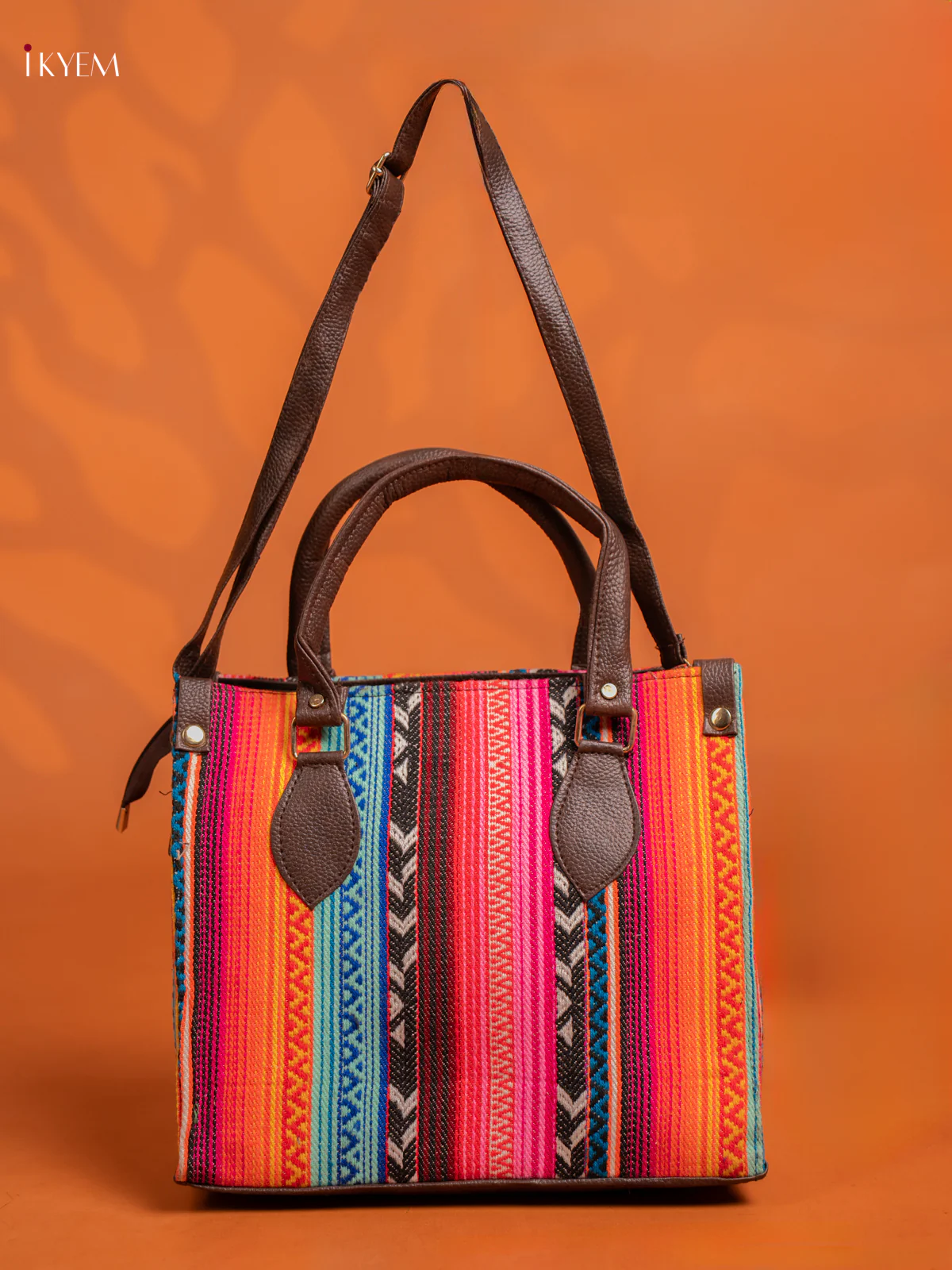 Jacquard Handbag and Leather Sling & Small Pouch with 1 compartment - Multicolour - KE16426 - Image 2