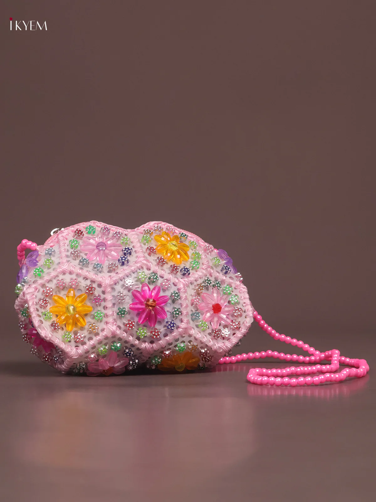 Bead Silng Bag Pink - Image 2