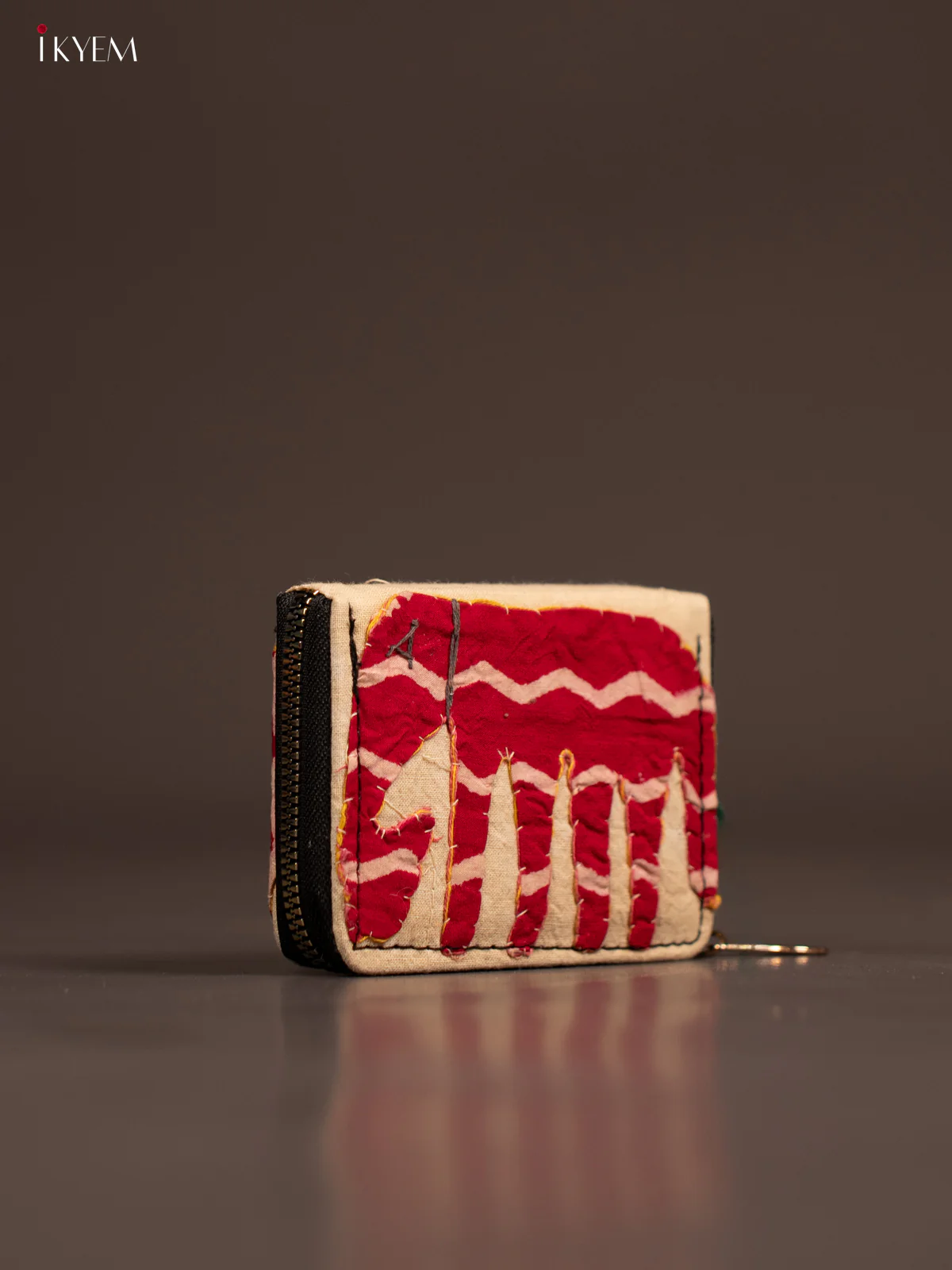 Embroidery Small Wallet - Cream with Red - KE21203 - Image 2