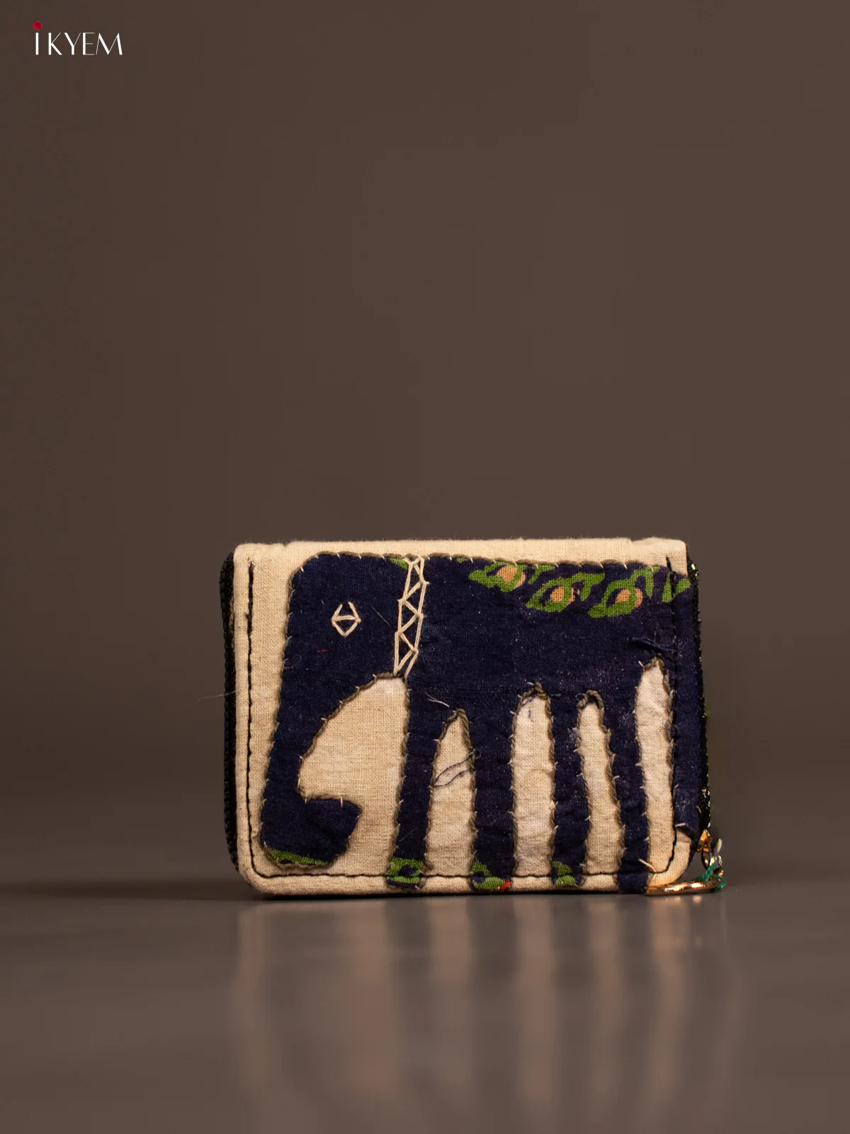 Embroidery Small Wallet - Cream with Navy Blue - KE21219