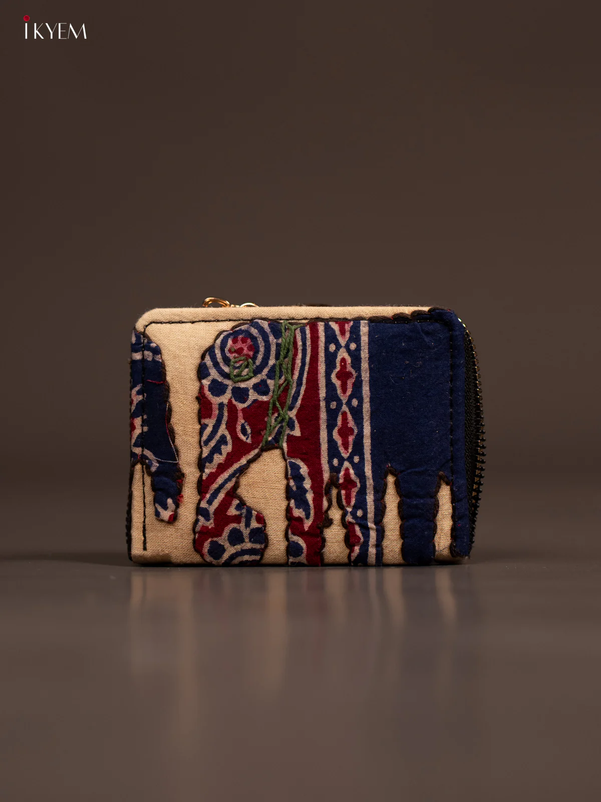 Embroidery Small Wallet - Cream with Navy Blue - KE21225
