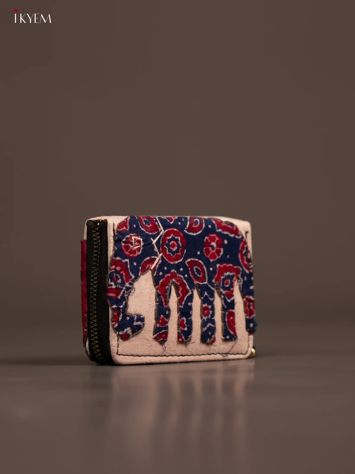 Embroidery Small Wallet - Sandal with Blue - KE21238 - Image 2