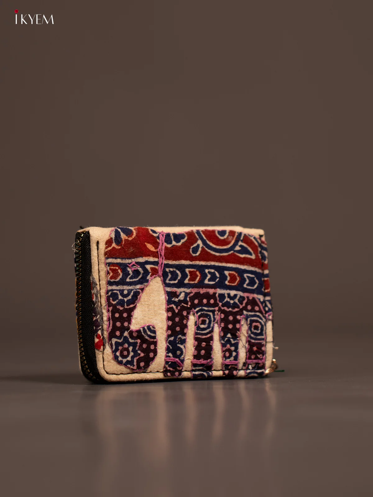 Embroidery Small Wallet - Sandal with Navy blue - KE21239 - Image 2