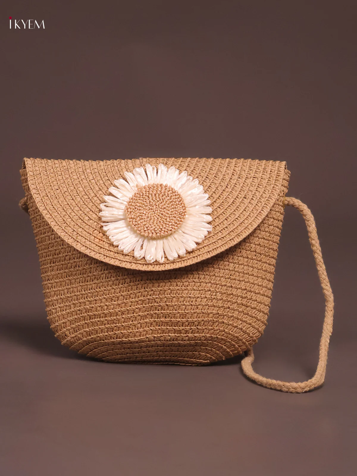 Flap Beach Bag Floral Design Brown