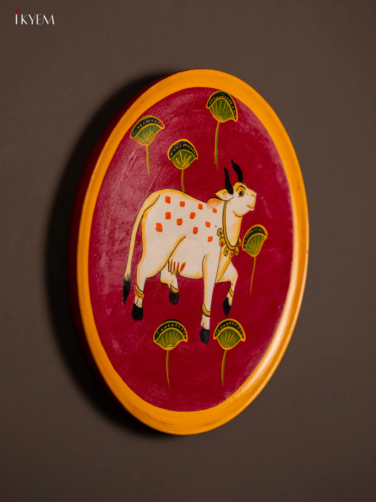 Wooden Hand painted Wall Hanging Plate - Cow - KE31139 - Image 2
