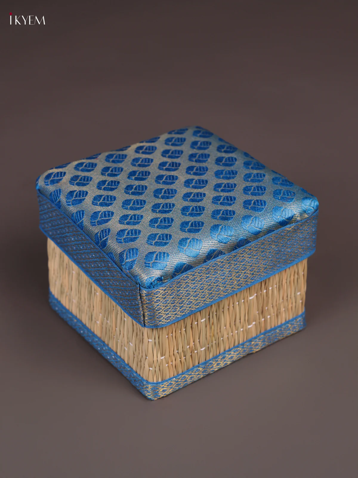 Square Korai Box With Banarasi Fabric Top - SkyBlue - KEA2811