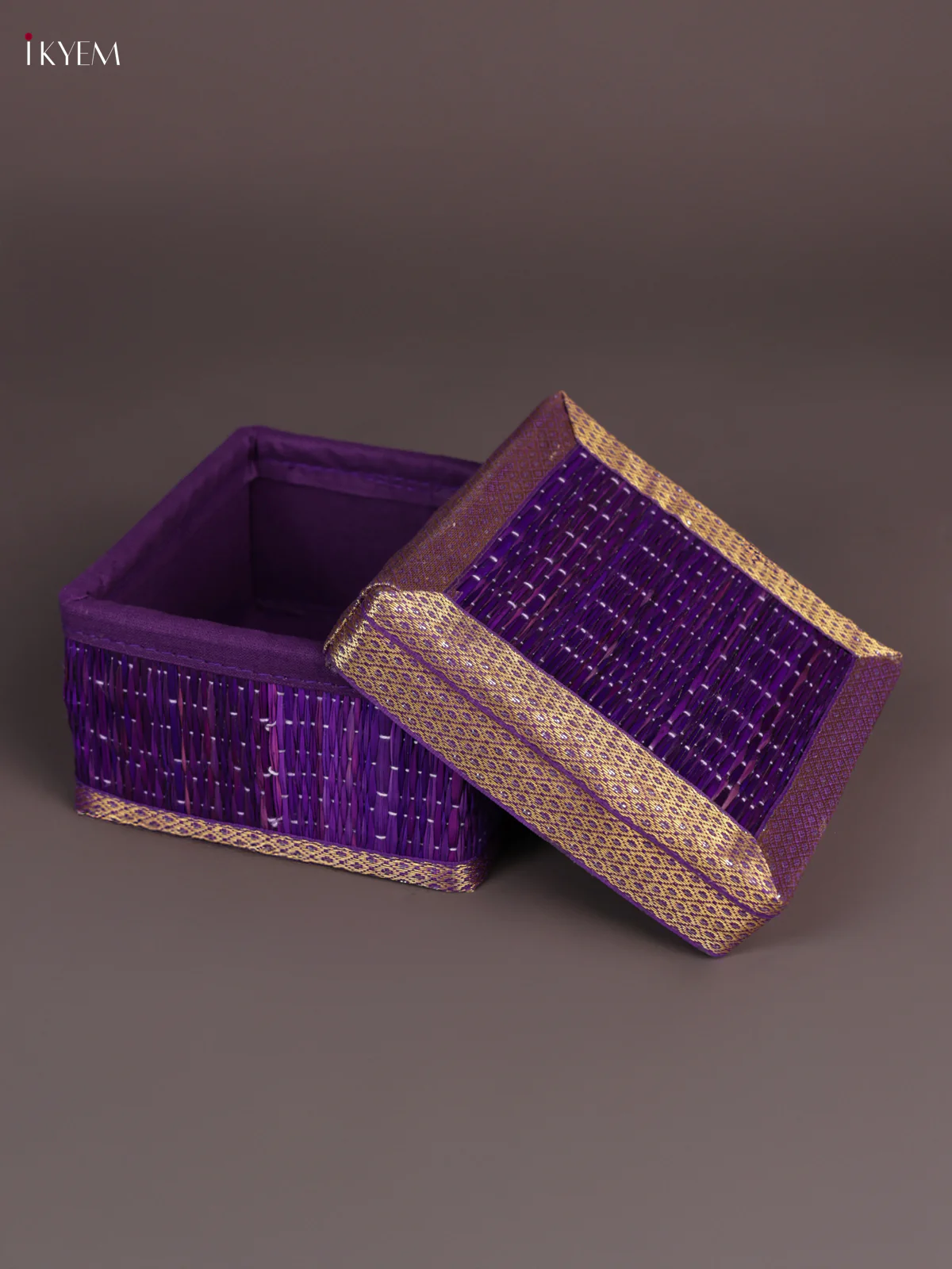 Square Korai Box With Zari Borders - Purple - (5×5) - KEA2826 - Image 2