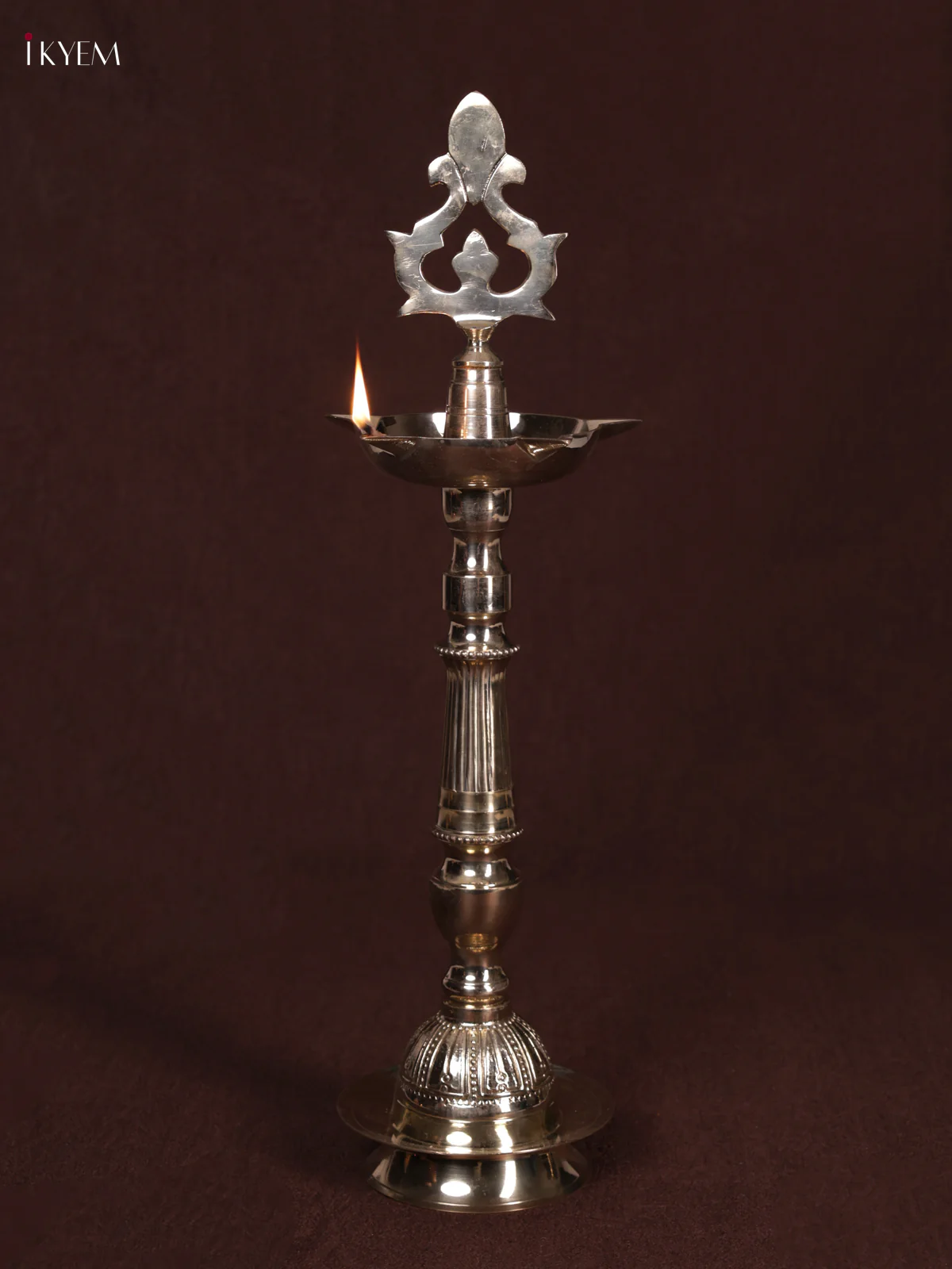 Brass Kuthu Vilakku - 22 inch