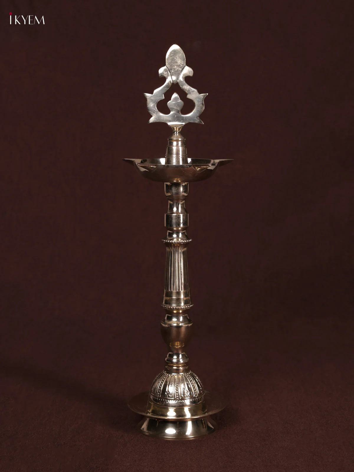 Brass Kuthu Vilakku - 22 inch - Image 4