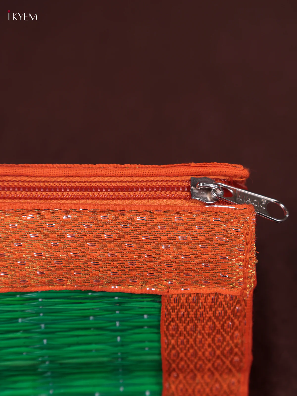 Korai Purse With Zari Border - Green - KEB24024 - Image 3