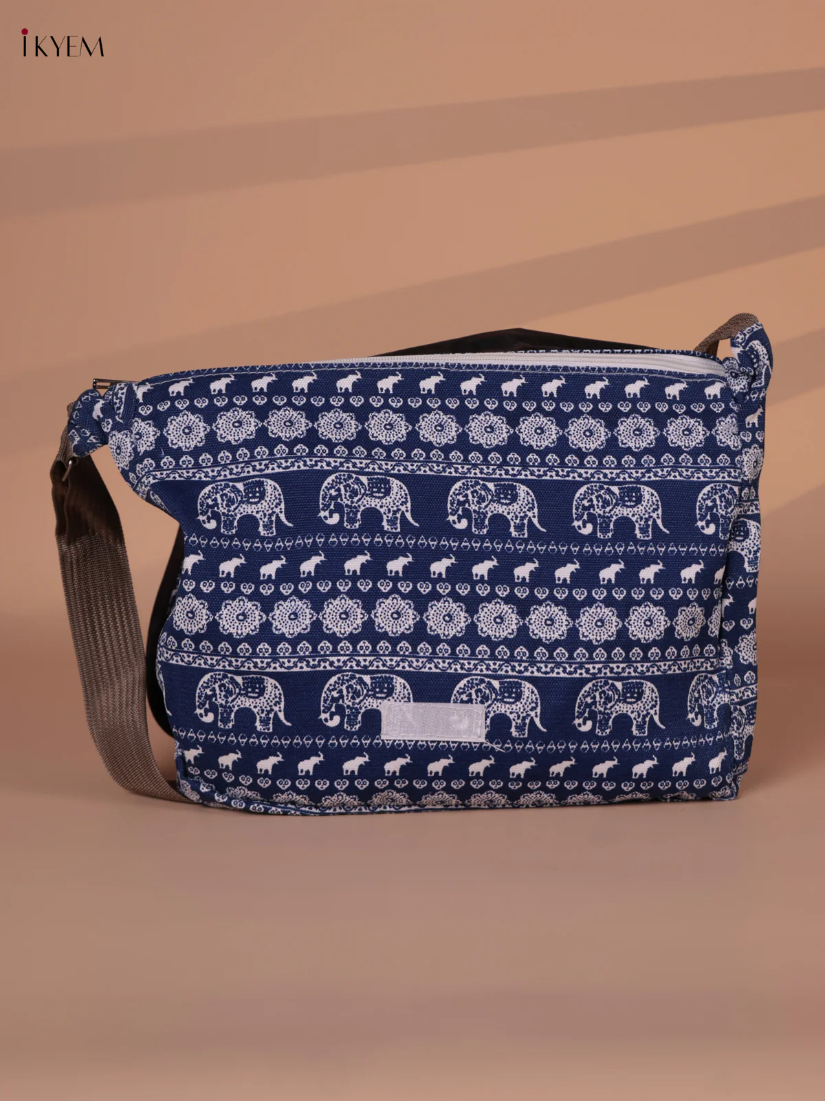 Elephant Design Crossbody Bag -Blue - Image 2