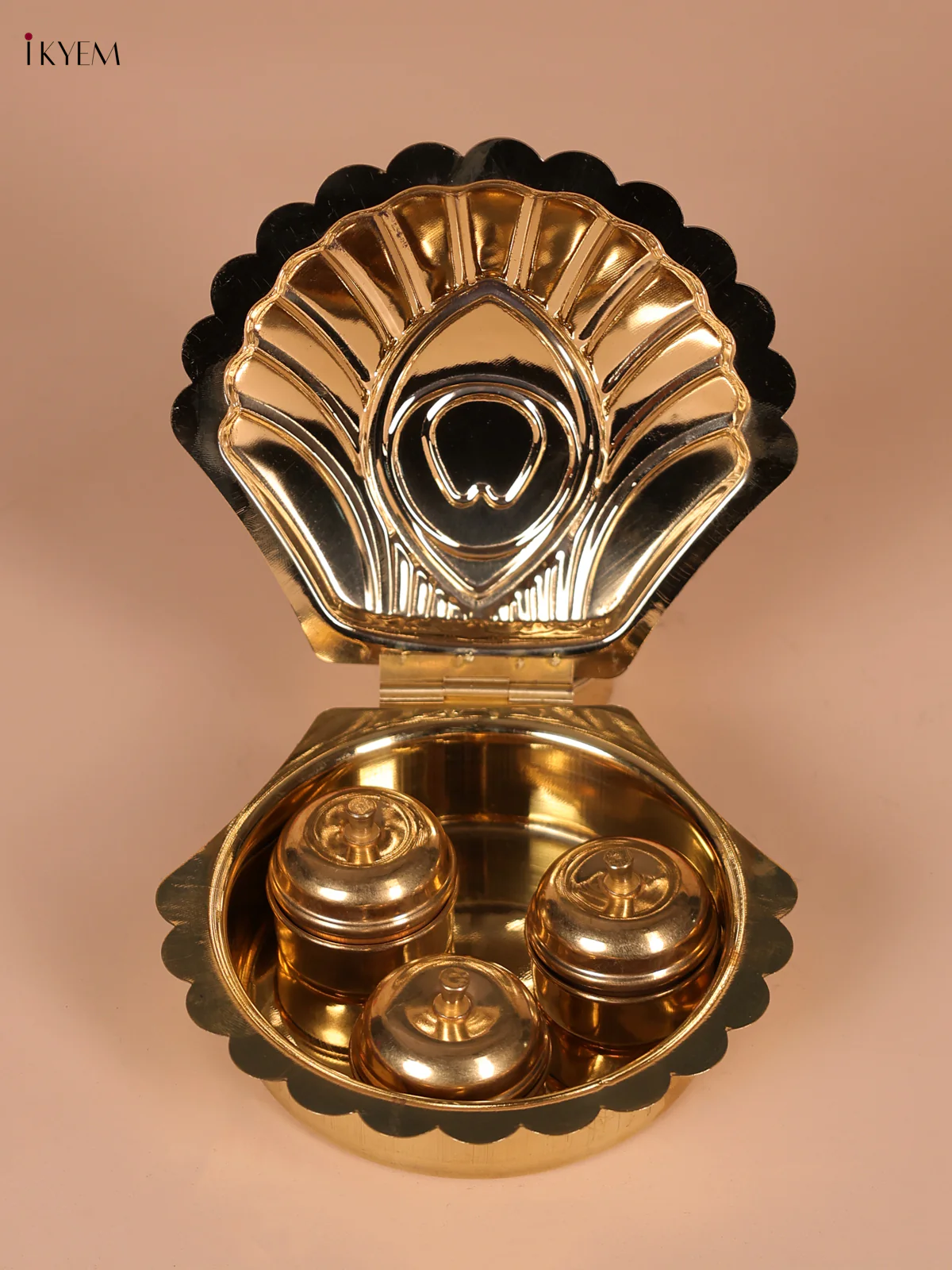 Brass Oyster Kumkum Box