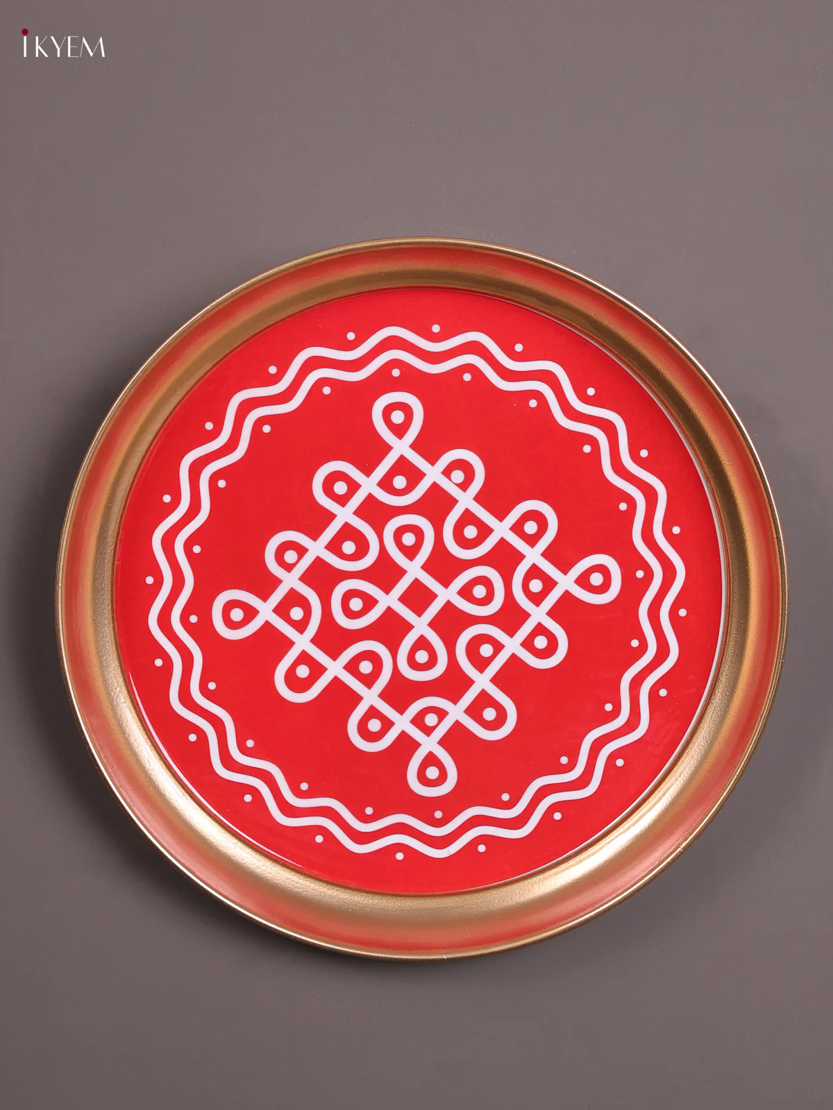 Sikku Kolam - Printed Brass Coated Plate With Hook Red - 8 inch