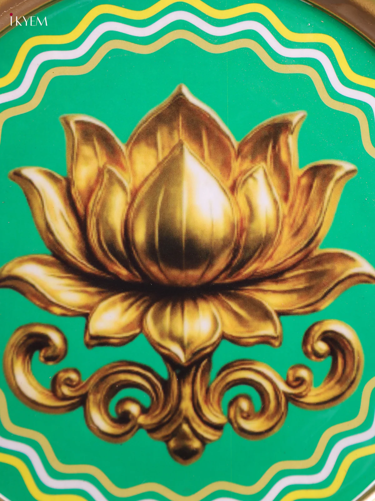 Lotus - Printed Brass Coated Plate With Hook Green & Golden - 8 inch - Image 2