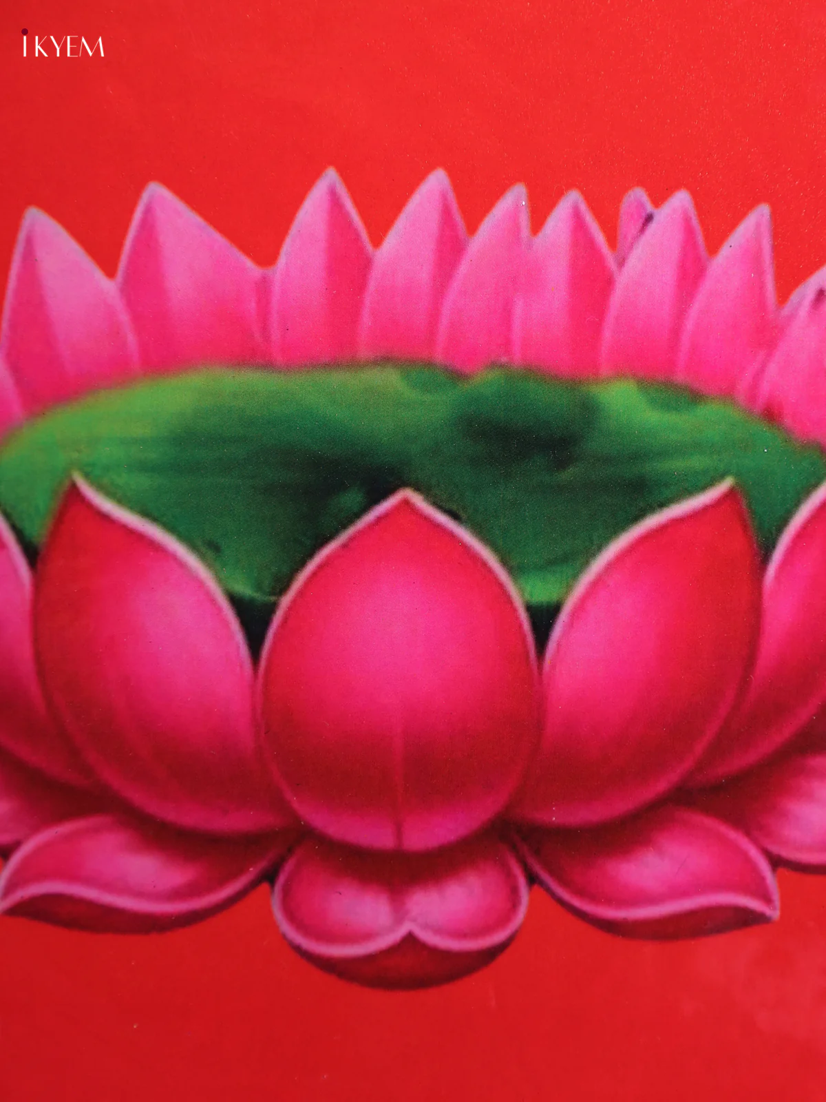 Lotus - Printed Brass Coated Plate With Hook Red & Green - 8 inch - Image 2