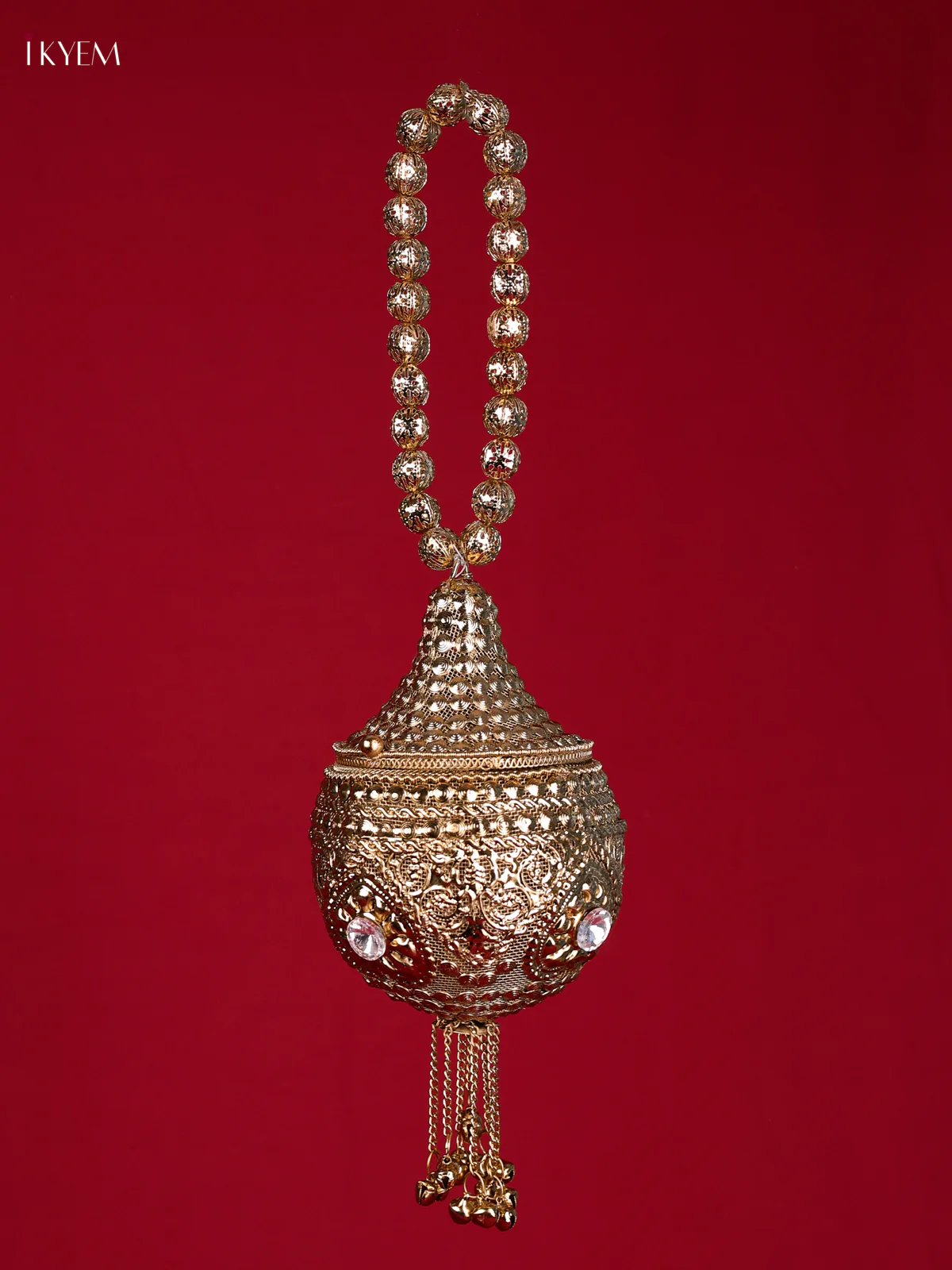 Metal Gold plated Potli HandBag-KED09022