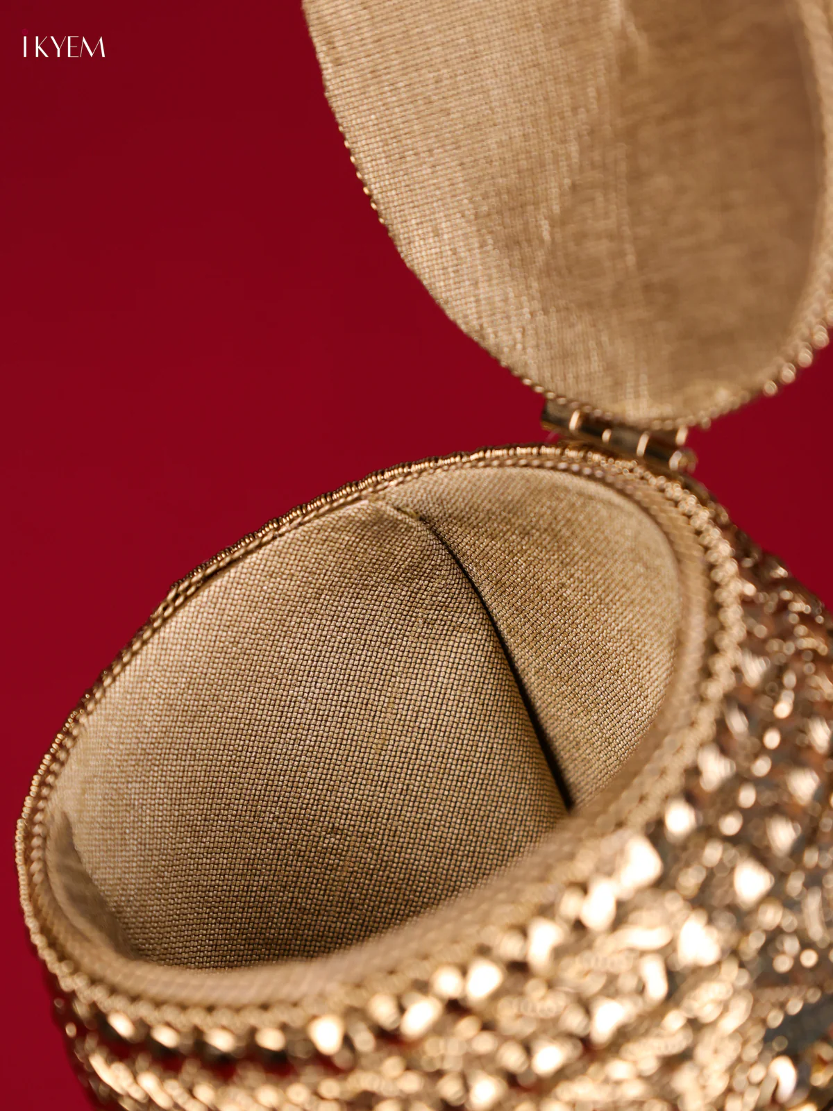 Metal Gold plated Potli HandBag-KED09022 - Image 3