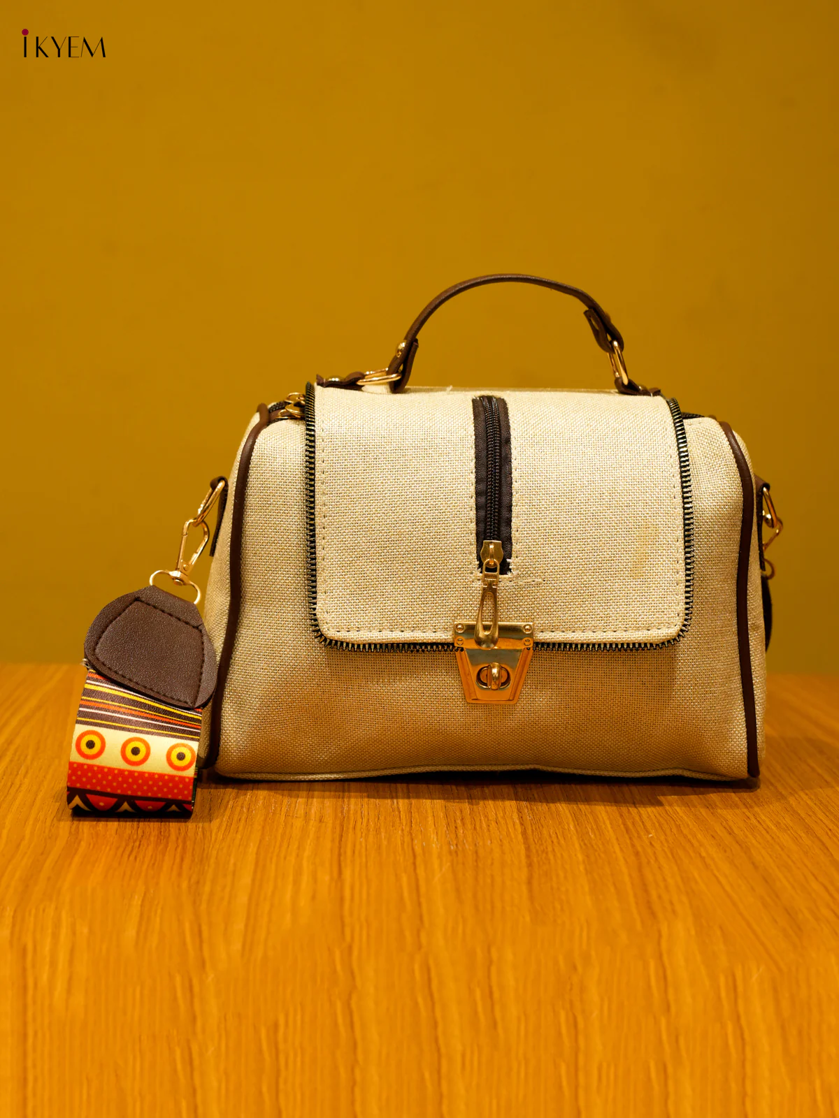 Printed Sling Bag - Cream