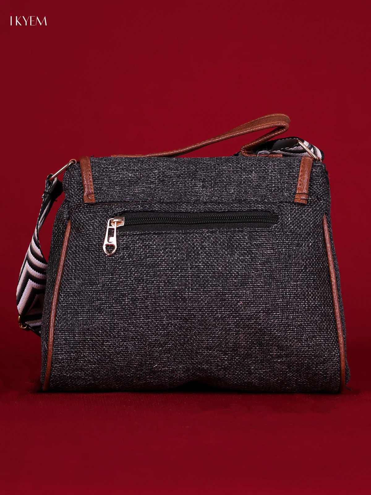 Printed Sling Bag -Gray - Image 2
