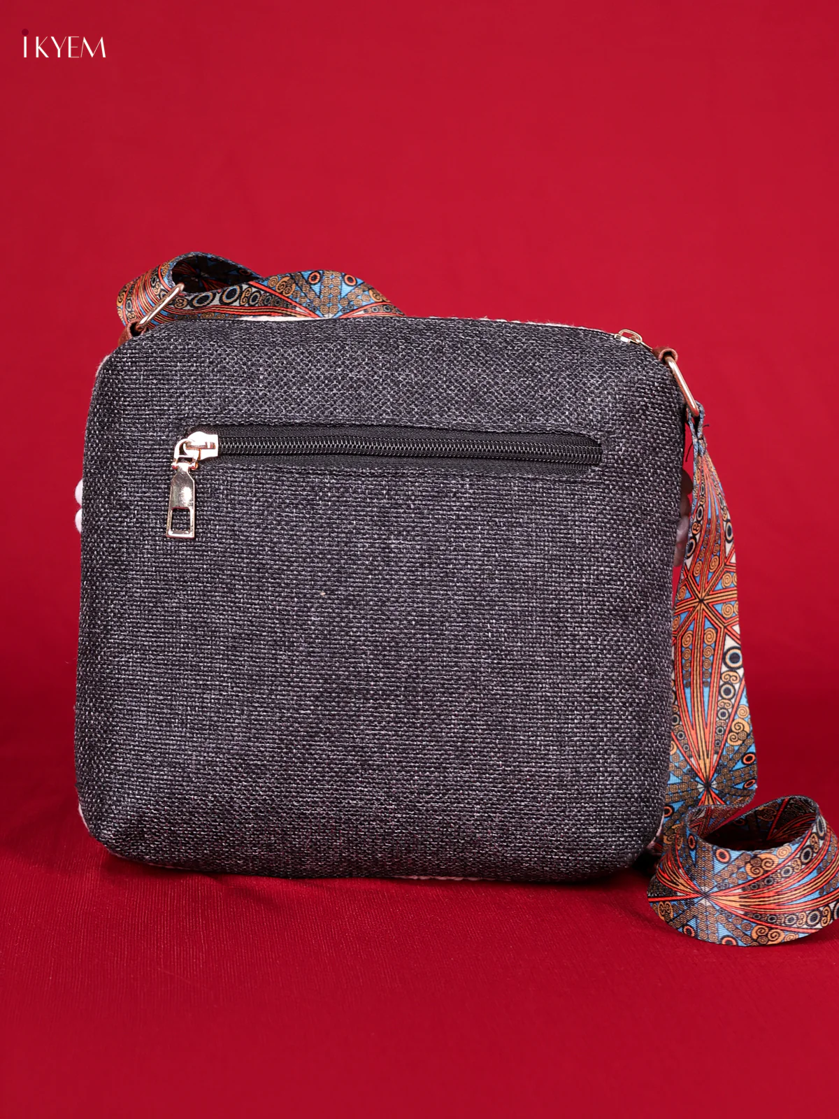 Printed Sling Bag - Cream & Black - Image 2