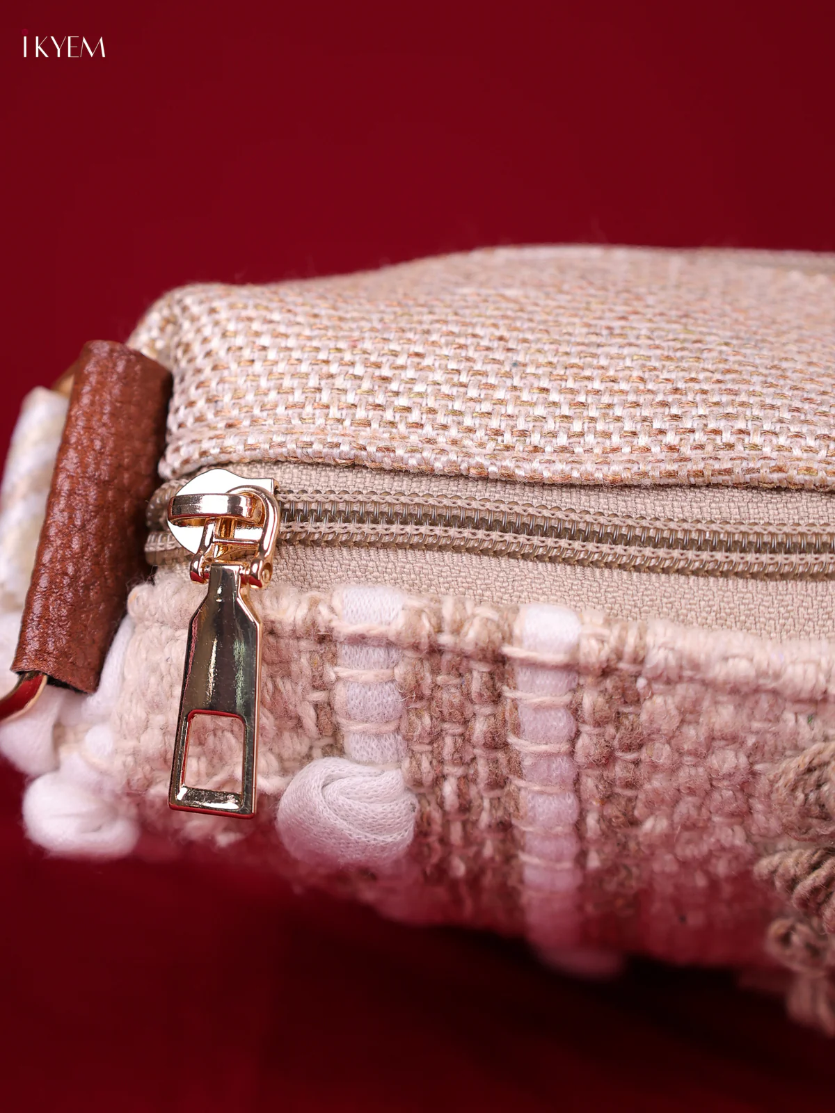 Printed Sling Bag - Cream & Brown - Image 3